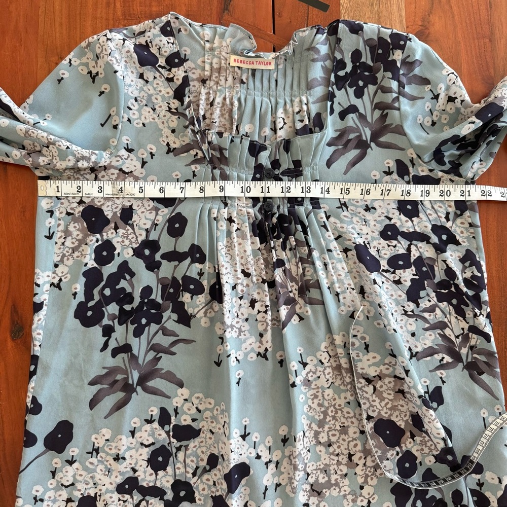 Rebecca Taylor Floral Print Silk Blouse in Blue and White - Picture 5 of 7